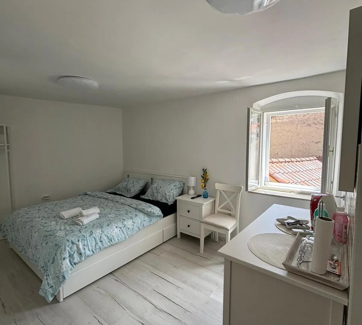 ספליט Room Ela